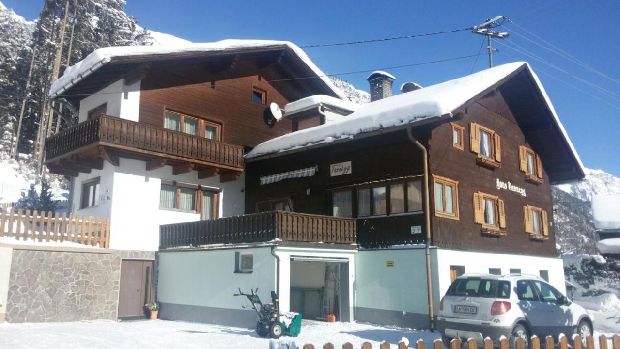Bed and Breakfast Haus Tannegg Петтной-ам-Арльберг Екстер'єр фото