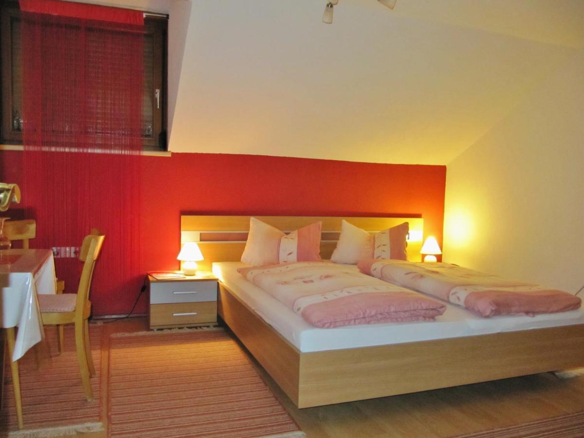 Bed and Breakfast Haus Tannegg Петтной-ам-Арльберг Екстер'єр фото